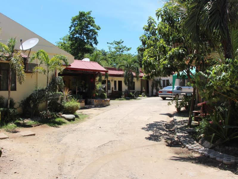 Prima Residences Palawan Eksteriør billede